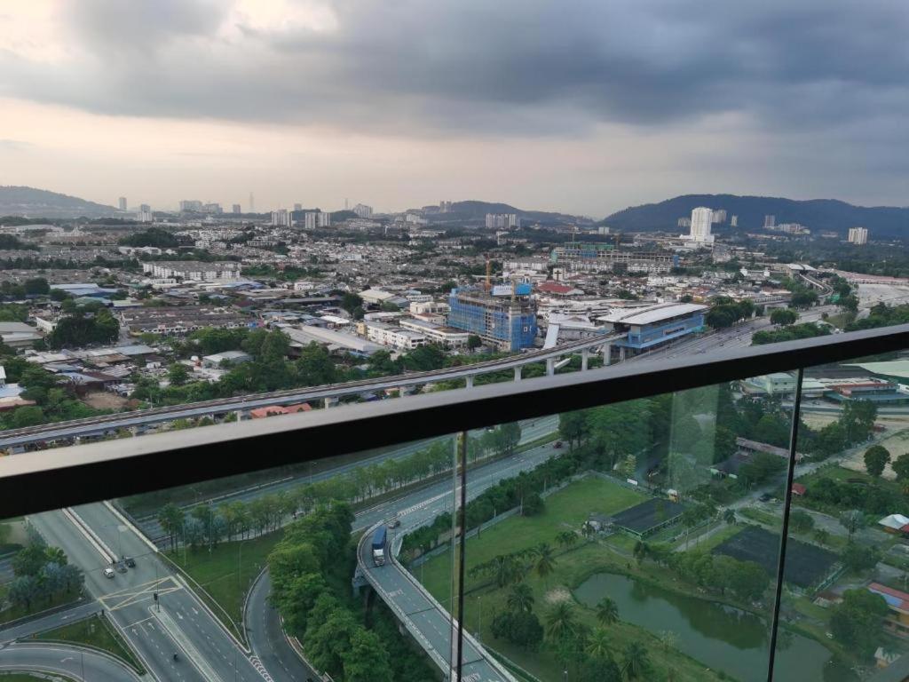 Landmark Residence 2 Service Apartment 5Min To Mrt 20Min To Kl 까장 외부 사진